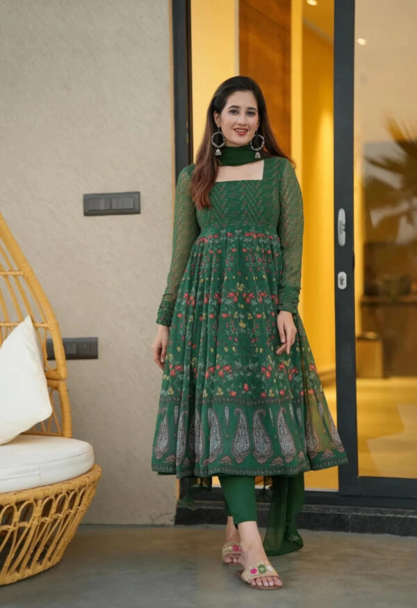 SPARKLING GREEN GEORGETTE SUIT SET